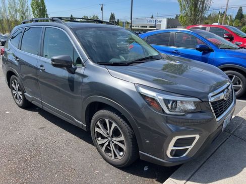 Used 2020 Subaru Forester Limited w/ Popular Package #3 AWD/4WD image 3