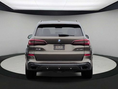 Used 2022 BMW X5 xDrive40i w/ M Sport Package AWD/4WD image 7