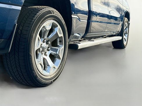 Used 2019 RAM 1500 Big Horn image 15