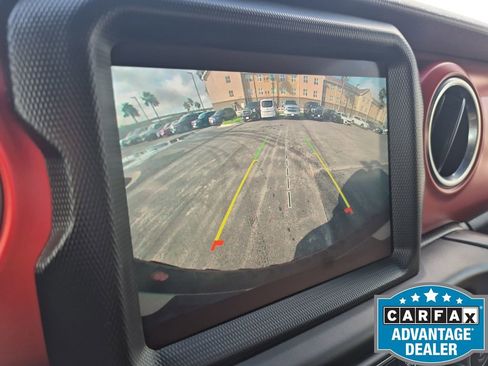 Used 2020 Jeep Wrangler Rubicon image 17