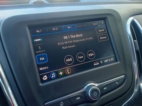 Used 2021 Chevrolet Equinox LT image 14