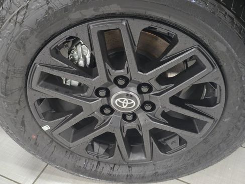 New 2026 Toyota Tundra Limited image 10