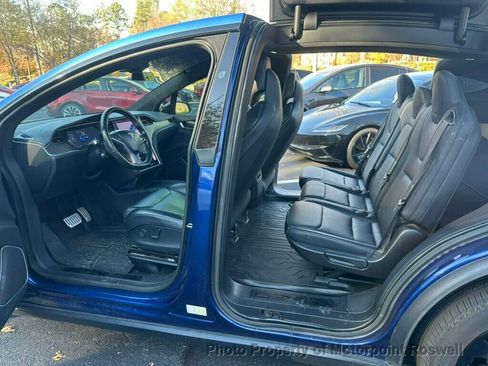 Used 2019 Tesla Model X Performance image 19