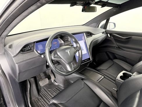 Used 2018 Tesla Model X 75D AWD/4WD image 32