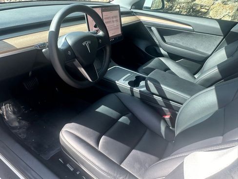 Used 2022 Tesla Model 3 Long Range image 25