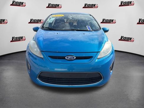 Used 2012 Ford Fiesta SE FWD image 2