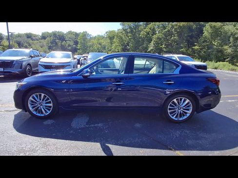 Used 2021 INFINITI Q50 Luxe w/ Cargo Package AWD/4WD image 5