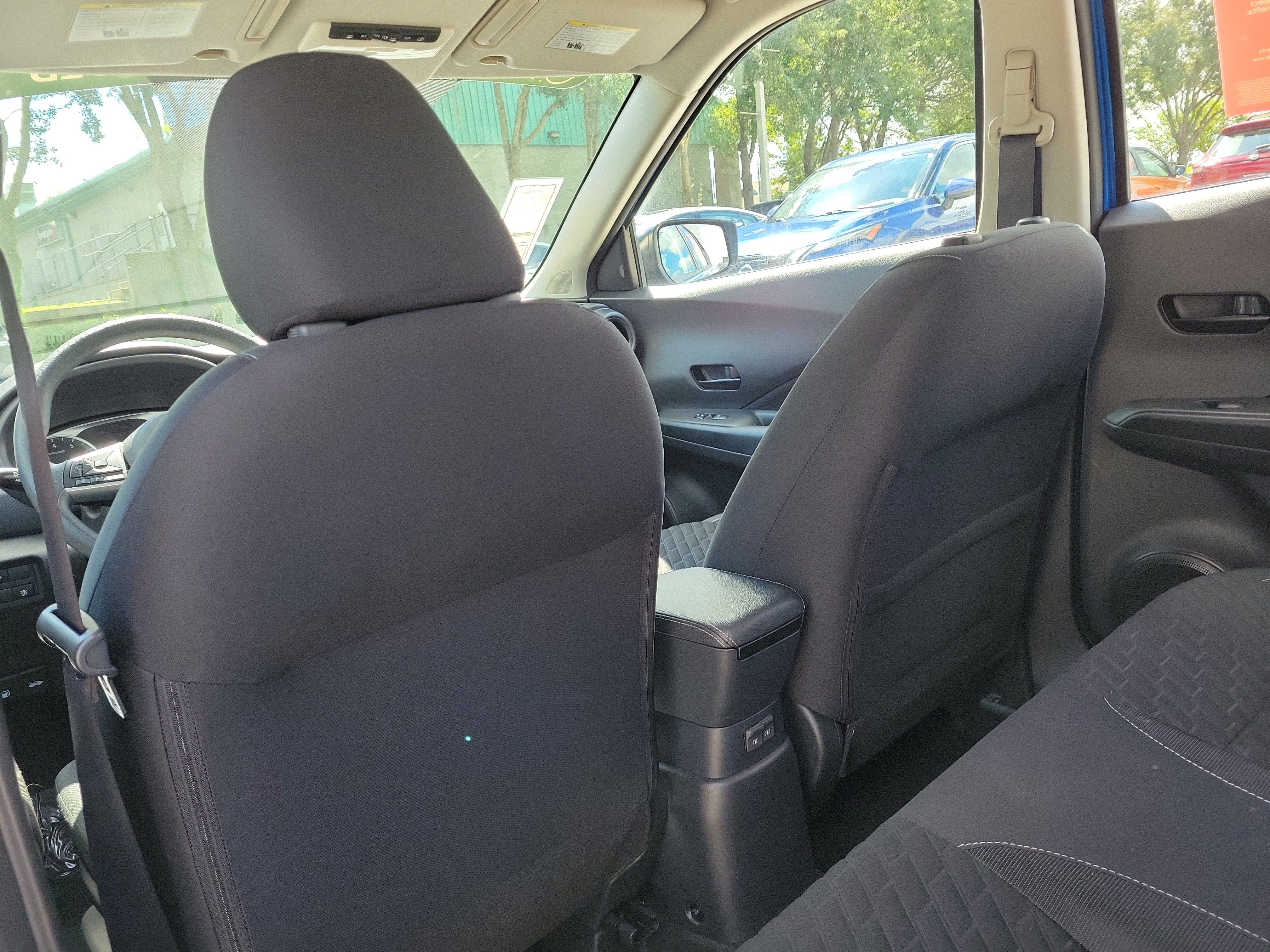Certified 2021 Nissan Kicks S FWD image 18