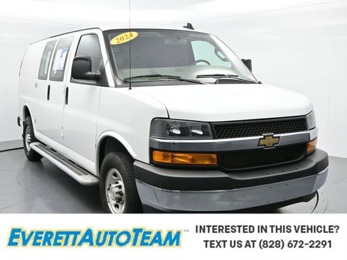 Used 2024 Chevrolet Express 2500 w/ Driver Convenience Package RWD image 1