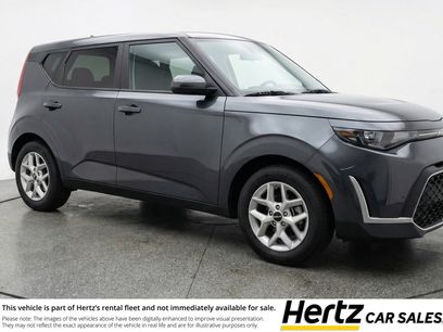 Used 2025 Kia Soul LX w/ LX Technology Package