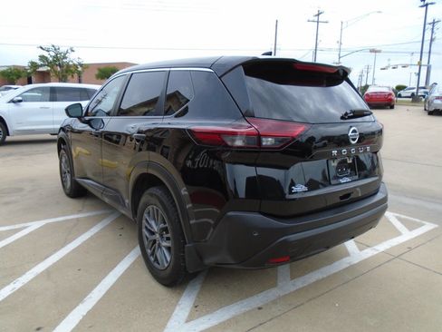 Used 2021 Nissan Rogue S image 7