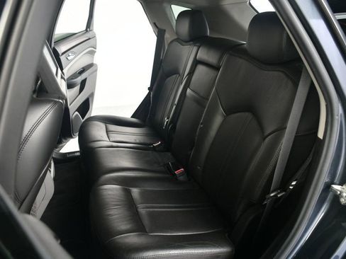Used 2011 Cadillac SRX Premium image 27