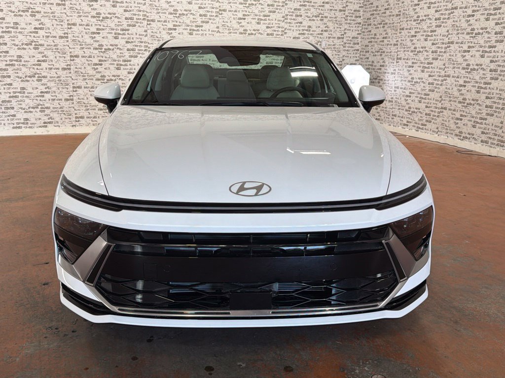 New 2027 Hyundai Sonata SEL FWD image 2