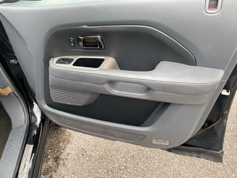 Used 2006 Honda Pilot LX image 22