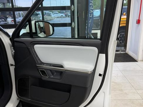 Used 2022 Rivian R1T Adventure AWD/4WD image 41
