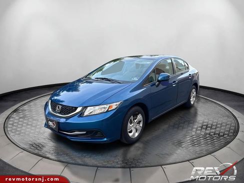 Used 2013 Honda Civic LX image 1