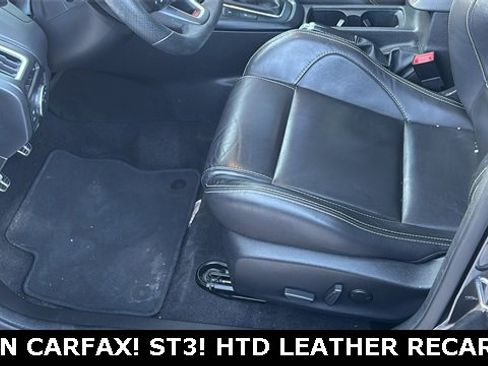 Used 2018 Ford Focus ST w/ Equipment Group 402A image 21