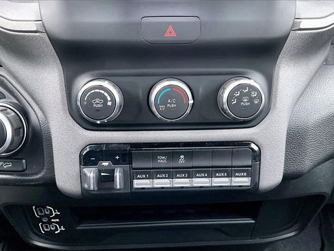 Certified 2024 RAM 2500 Tradesman w/ Chrome Appearance Group image 16