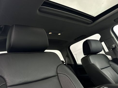 Used 2015 GMC Sierra 1500 SLT w/ SLT Crew Cab Value Package image 16