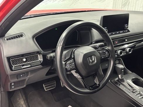 Used 2024 Honda Civic Sport image 12