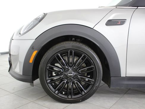 Certified 2023 MINI Cooper S image 11