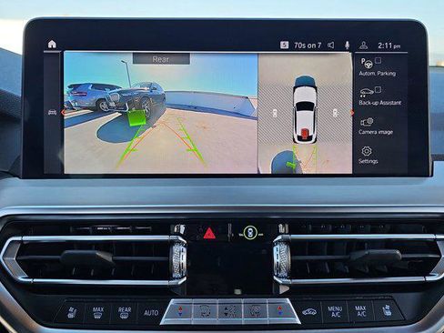 Used 2025 BMW X4 xDrive30i w/ Premium Package image 23