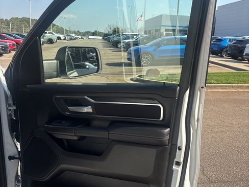 Used 2025 RAM 1500 Big Horn image 16