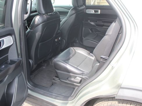 Used 2020 Ford Explorer ST w/ Premium Technology Package AWD/4WD image 23