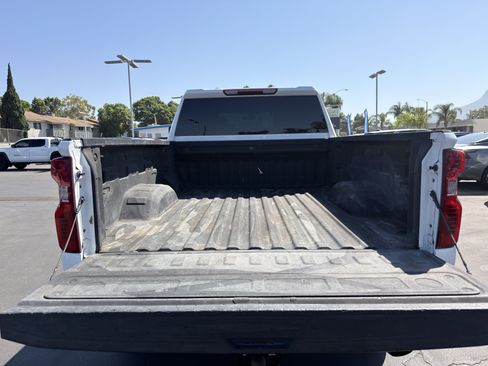 Used 2022 Chevrolet Silverado 2500 LT w/ LPO, Dark Essentials Package RWD image 18