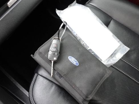 Used 2019 Ford F150 XLT w/ Equipment Group 302A Luxury image 39