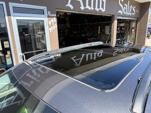 Used 2017 Jeep Compass Limited w/ Navigation Group image 10