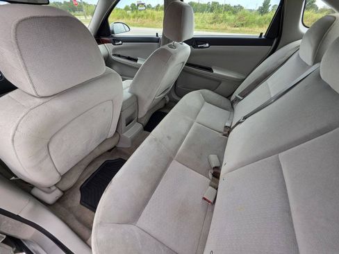 Used 2007 Chevrolet Impala LT FWD image 6