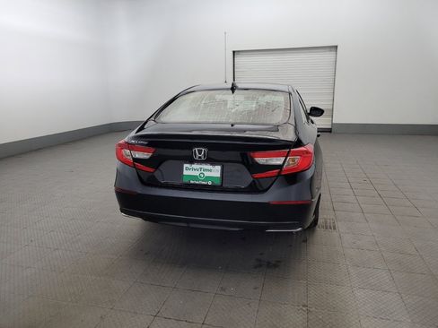 Used 2018 Honda Accord EX image 7