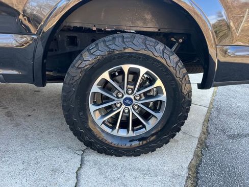 Used 2019 Ford F150 XLT w/ Equipment Group 302A Luxury image 34