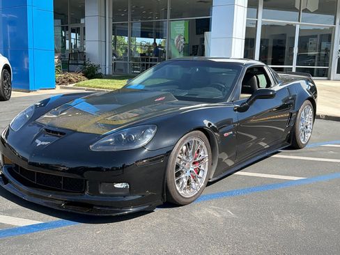 Used 2008 Chevrolet Corvette Z06 w/ Preferred Equipment Group RWD image 1