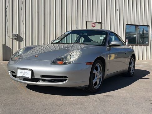 Used 2001 Porsche 911 Carrera image 1