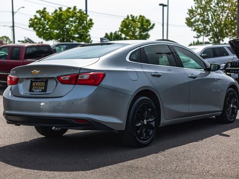 Used 2024 Chevrolet Malibu LT FWD image 8