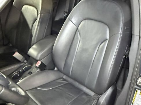 Used 2016 Audi Q3 2.0T Premium Plus w/ Technology Package AWD/4WD image 9