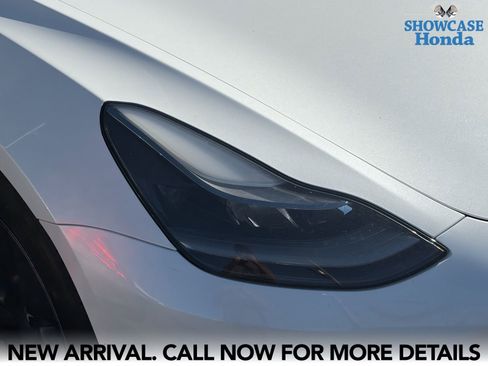 Used 2021 Tesla Model 3 Standard Range RWD image 7