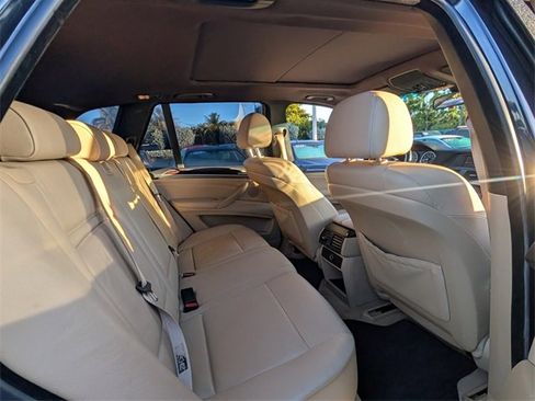 Used 2007 BMW X5 3.0si image 13