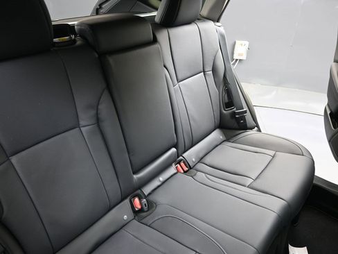 Certified 2025 Subaru Outback Limited image 16