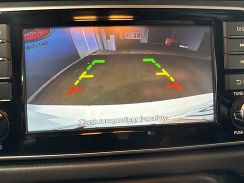 Used 2024 Nissan Versa S FWD image 39