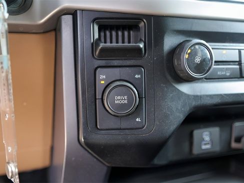 Used 2023 Ford F150 XLT image 21