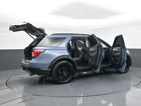 Certified 2025 Ford Explorer Active w/ Active Comfort Package RWD image 68