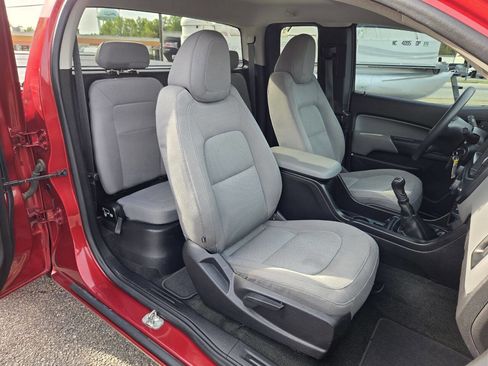 Used 2016 Chevrolet Colorado W/T w/ WT Convenience Package image 11