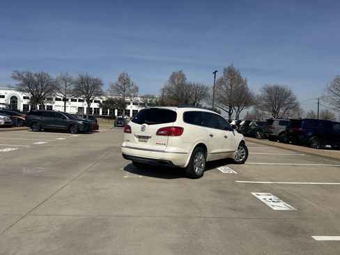 Used 2014 Buick Enclave Premium w/ Trailering Provision Package image 4