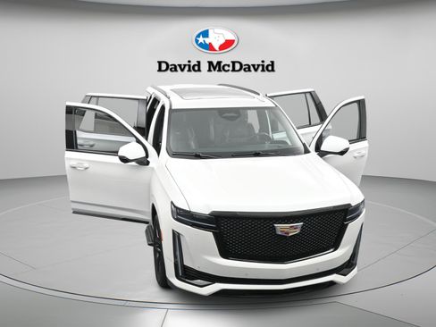 Used 2023 Cadillac Escalade Sport Platinum AWD/4WD image 53