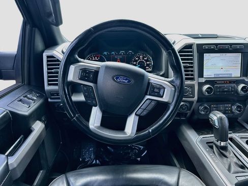 Used 2019 Ford F150 Platinum w/ Equipment Group 701A Luxury AWD/4WD image 24