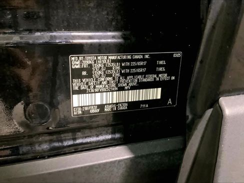 Used 2025 Toyota RAV4 LE AWD/4WD image 37