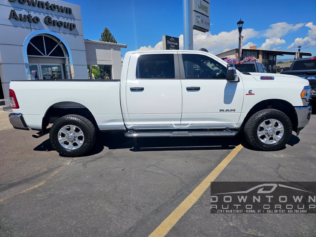 Used 2024 RAM 2500 Big Horn AWD/4WD image 2